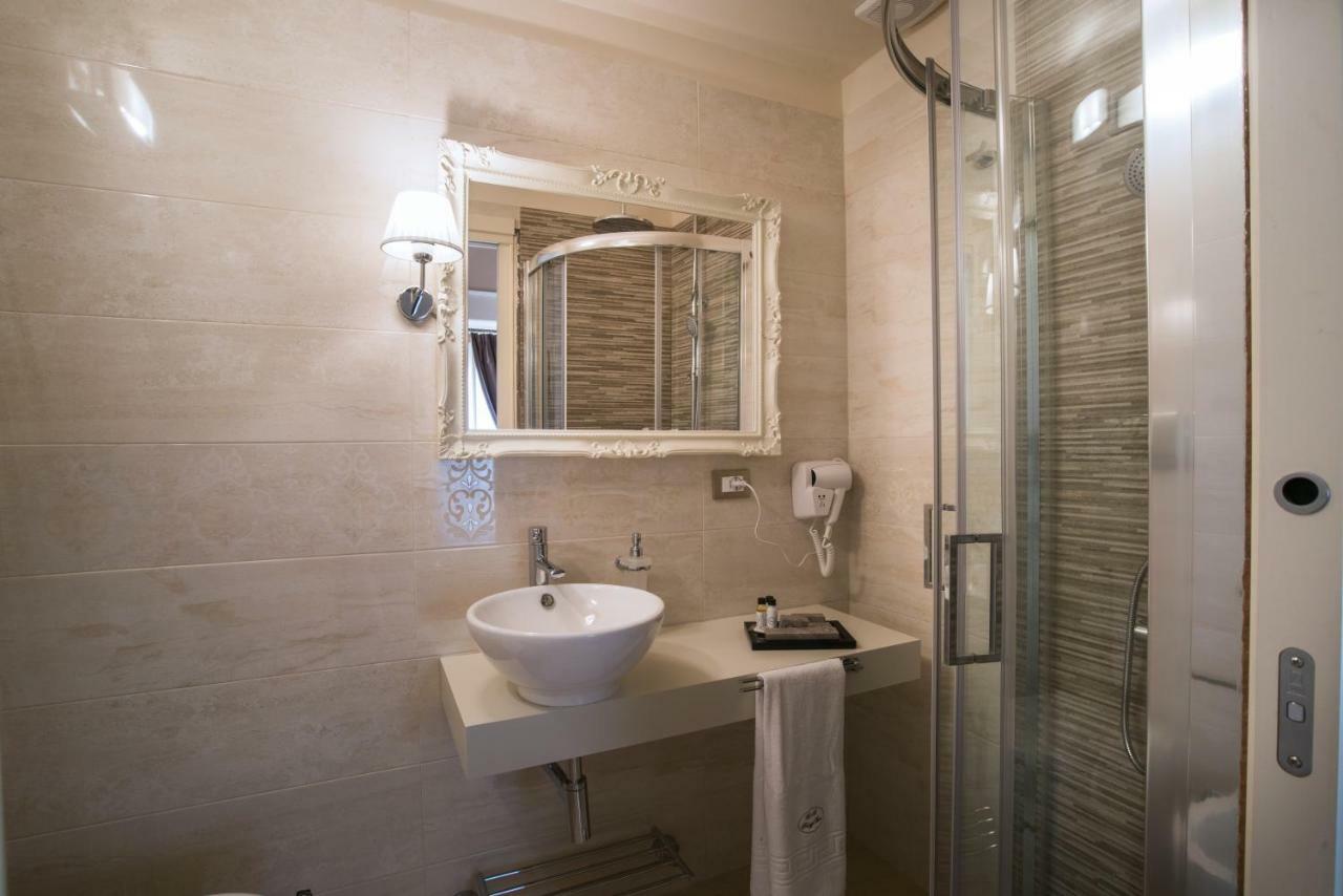 Bed and Breakfast Palazzo Bove Galatone Exterior foto