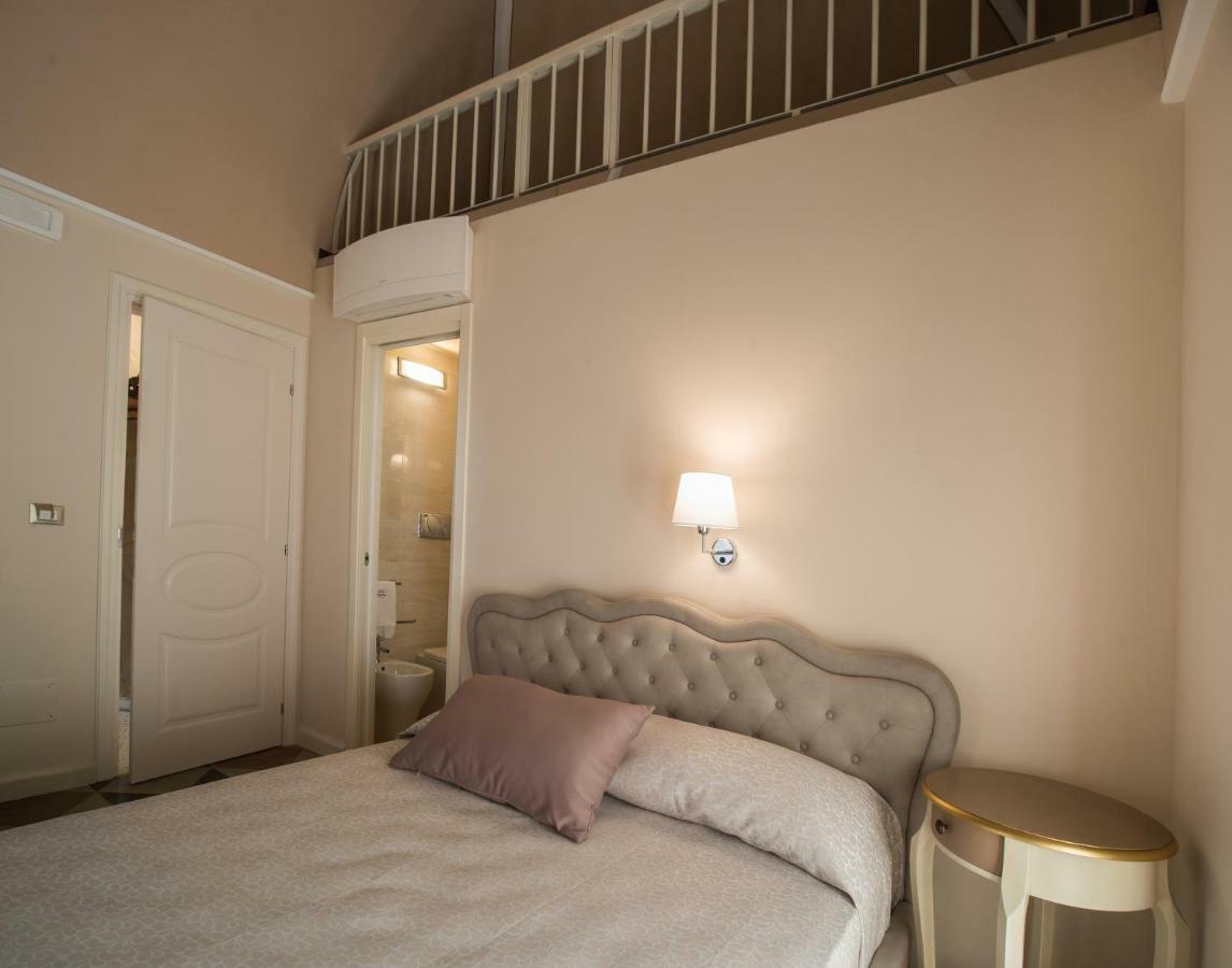 Bed and Breakfast Palazzo Bove Galatone Exterior foto